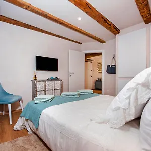 Casa De Amicis Apartment